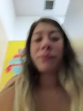 Enyeld_ruru Live XXX-Chat