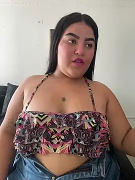 Tefy_em লাইভ XXX চ্যাট