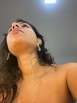 دردشة PilarJones_ الجنسية المباشرة