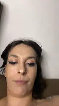 Show modela Piggiteablacktea na web-kameri