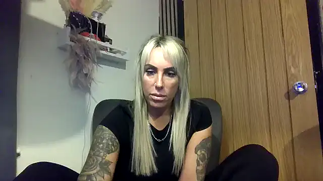 poppyinga1 – webcam-show