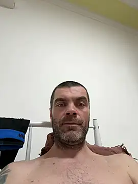 DOMINATOR_SIR-MASTER Chat XXX in diretta