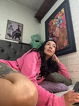 Pokazy przed kamerką – SALOME_KORLAND