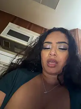 แชท XXX สดของ CarmelaAnthony