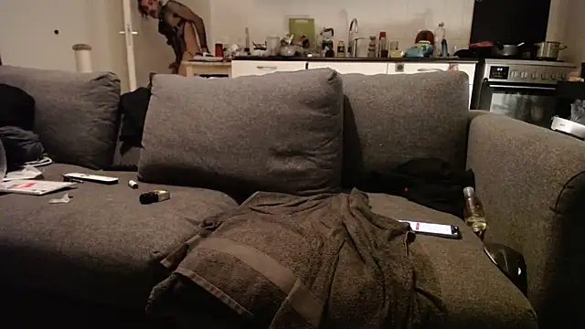 P4RtYBOII92 webcam show