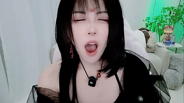 Chat XXX ao vivo de Evangelin-e