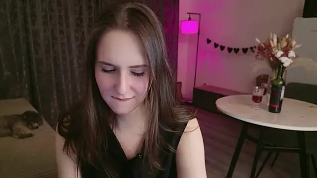 LucyRose3 Chat XXX live