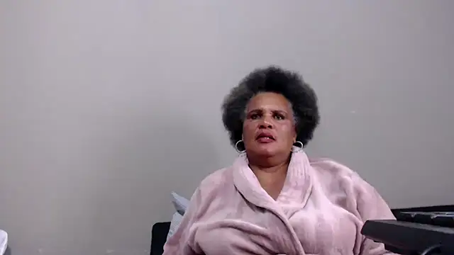 Show Webcam de GrandBustyMelon