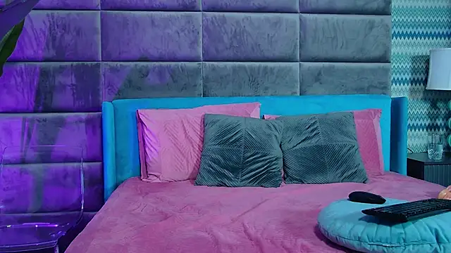 Czat XXX na żywo – ElaraMorel