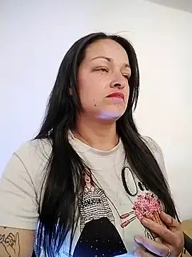 Ivanna_Greey1's Live XXX Chat