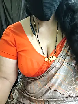 Czat XXX na żywo – bhuvana_555