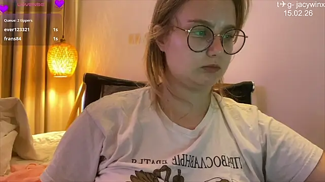 JacyWinslat élő XXX-chatje