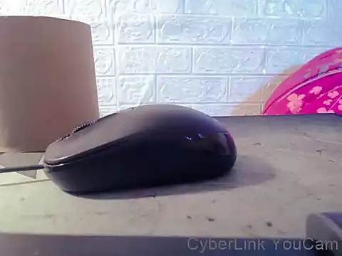 Czat XXX na żywo – hyhy_99