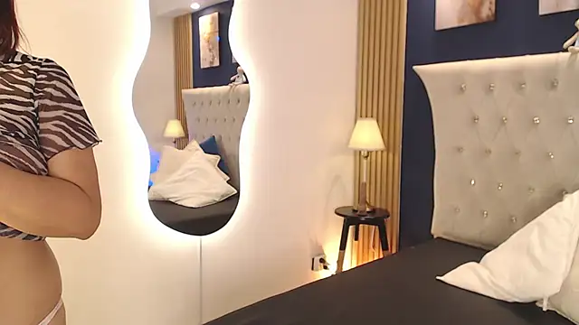 GloryShine live XXX chat