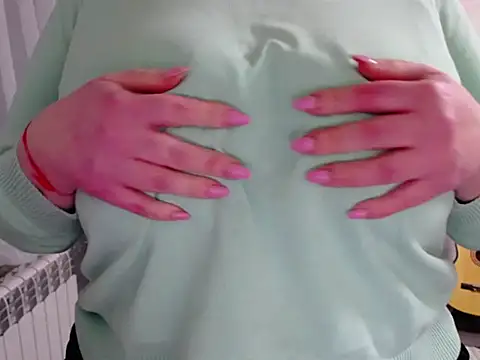 Lady_Tiana লাইভ XXX চ্যাট