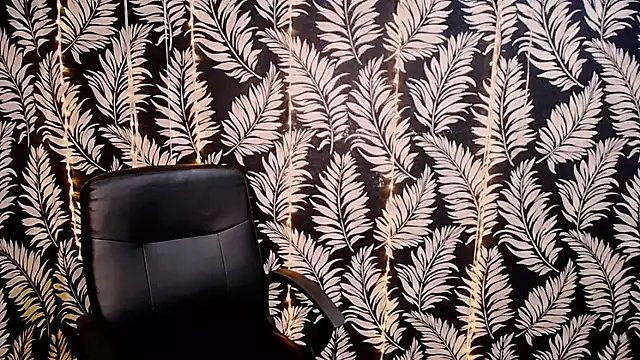 Olivia_playful élő XXX-chatje