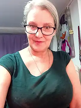 irinamaux Chat XXX live