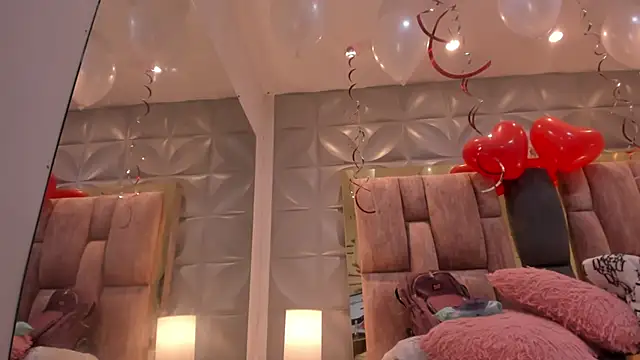 Charlotte_Ice1 라이브 XXX 채팅