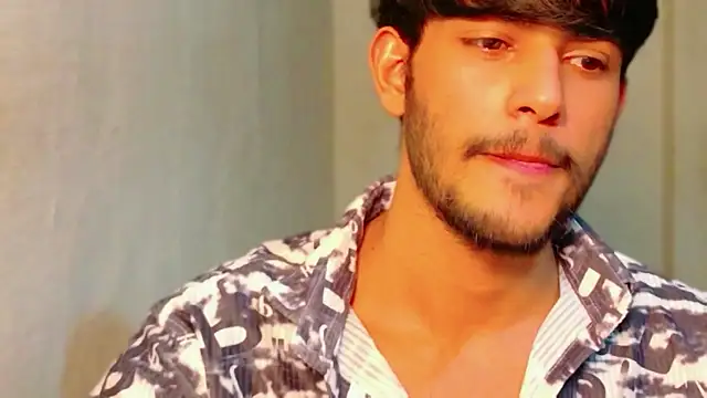 Darkie_07 Adlı Modelin Canlı XXX Sohbeti