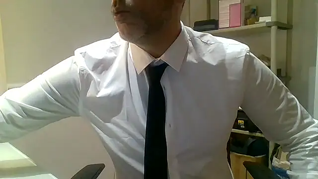 66MA69 Adlı Modelin Canlı XXX Sohbeti