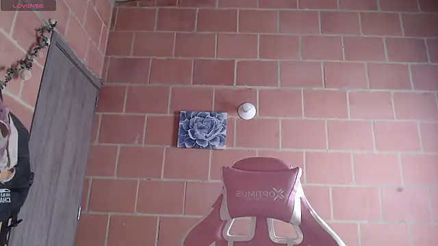 Andrea_camilaaa's Webcam Show