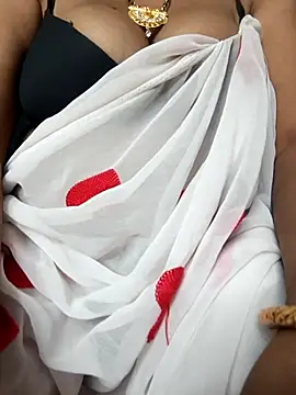 Chatroom XXX en direct de Ishani_9