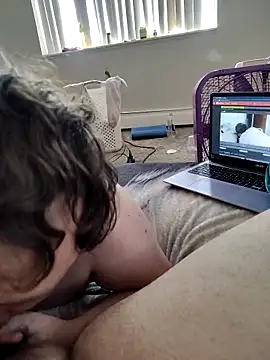 TimothyHendershot Adlı Modelin Canlı XXX Sohbeti