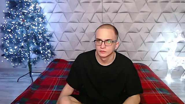 Pure_Aura Adlı Modelin Canlı XXX Sohbeti