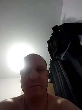 hamandcheece69's Webcam Show