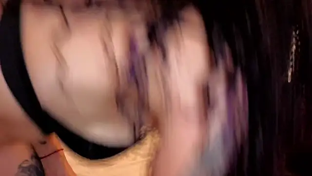 _LunaLux Adlı Modelin Canlı XXX Sohbeti