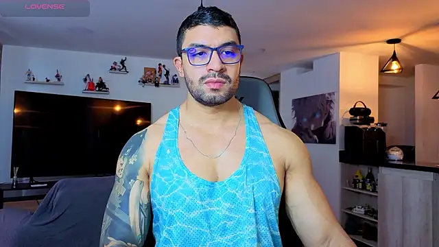 Michael_Diamond Adlı Modelin Canlı XXX Sohbeti