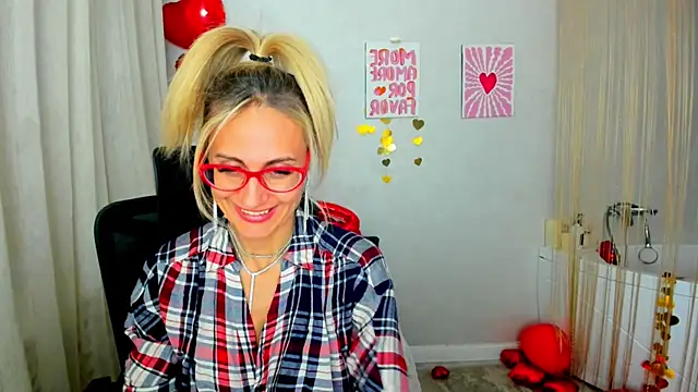 MuseOfStage live XXX chat