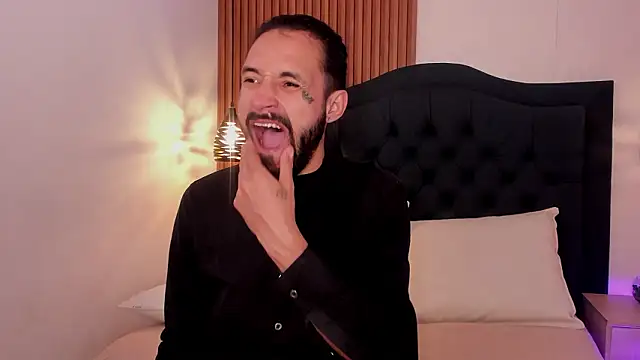 Czat XXX na żywo – Hisoka_011