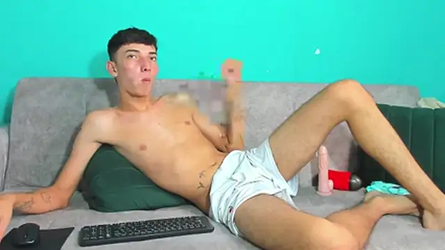 Chat +18 de Maikol_Ortiz ao vivo