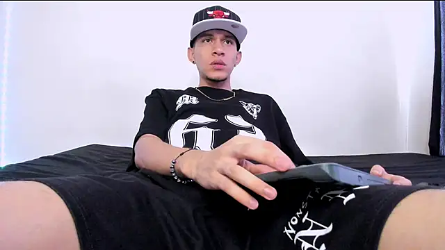 Samuel_Suarez's Live XXX Chat