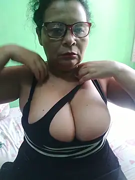 Chat XXX en directo de Amarantha25