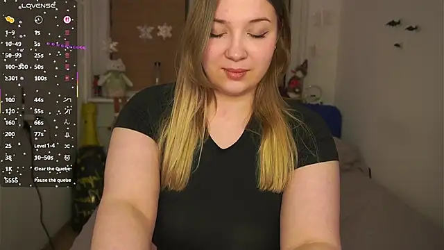 Chat XXX en directo de CuteSharloti