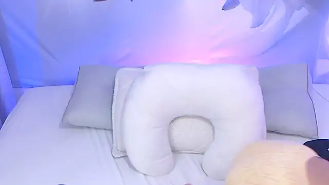 XXX chat uživo modela sofiasteven