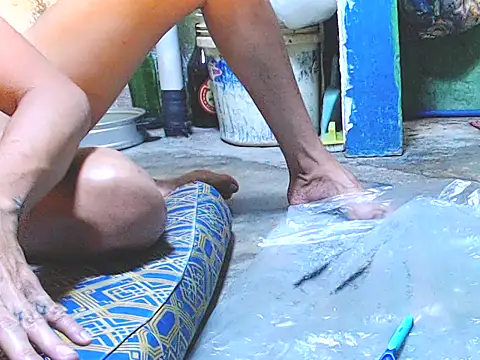 DirtyFistingBarbie webcam show