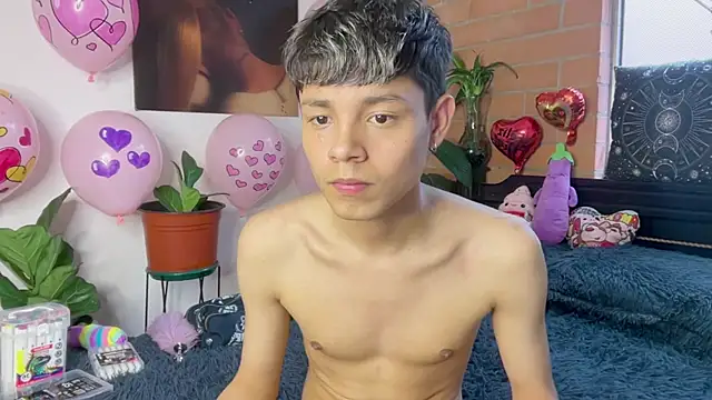 Andy_Belier23 Live XXX-Chat