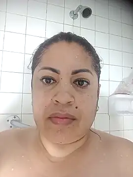 Chat +18 de Karla_hilton1 ao vivo