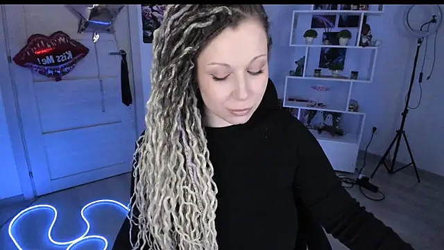 دردشة HoneySallyMoore الجنسية المباشرة