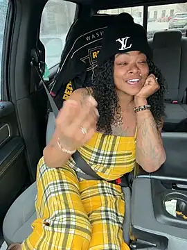 แชท XXX สดของ HaloRodeoLover2