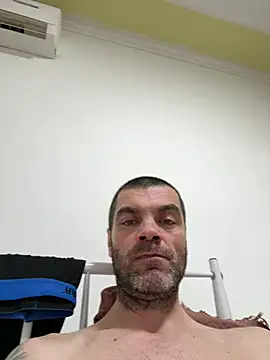 Pokazy przed kamerką – DOMINATOR_SIR-MASTER