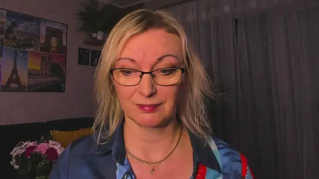 vanessa_chat – webcam-show