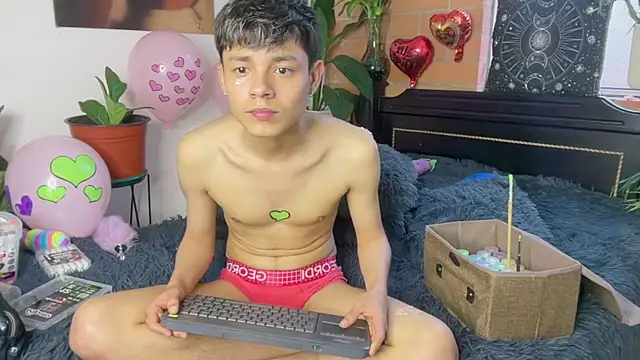 Andy_Belier23のウェブカメラショー