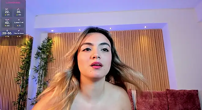 IsabellaaJoness 即時 XXX 聊天