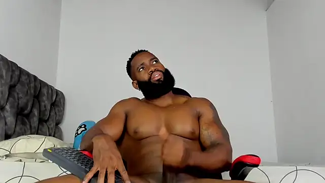 james_musclebbc webcam show