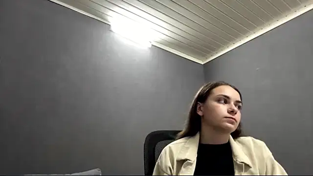 SarahHeadly Chat XXX in diretta