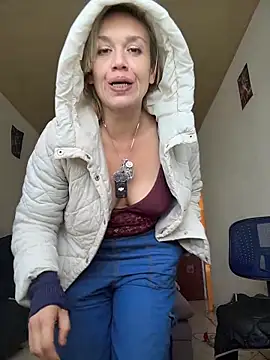 MARILYNRICHTER live XXX chat